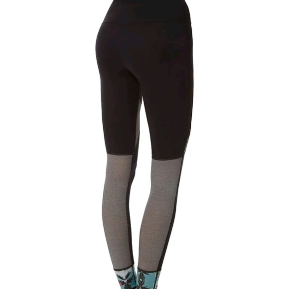 🌜Sweaty Betty Urdhva Reversible Palm Tree Print Leggings Small - Picture 6 of 8